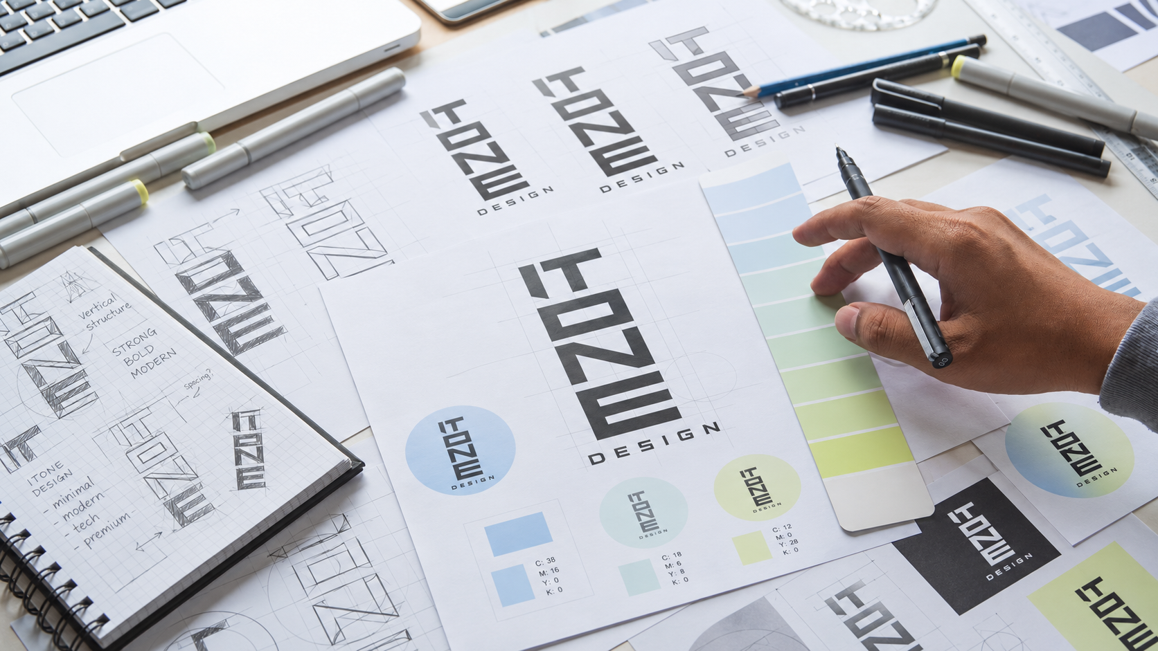 Weiterentwickelter Branding-Entwurf